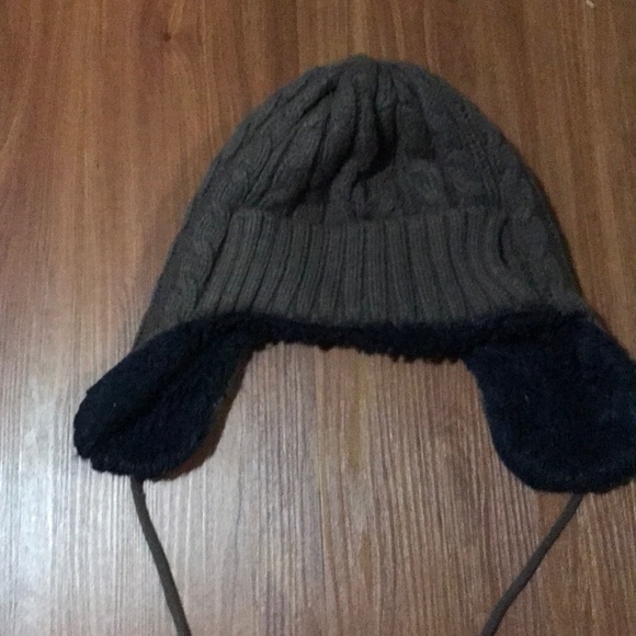 Trappers hat - Picture 3 of 3